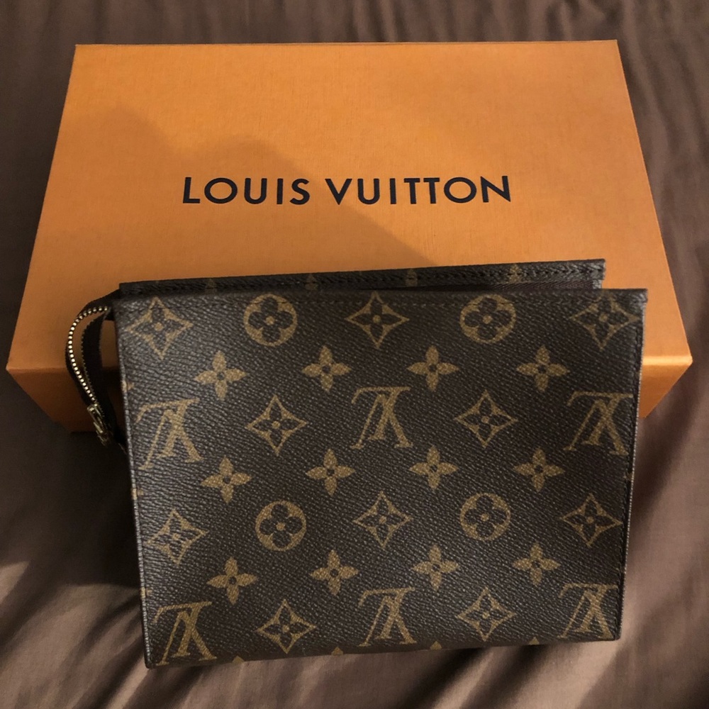 Louis Vuitton Toiletry Pouch 19